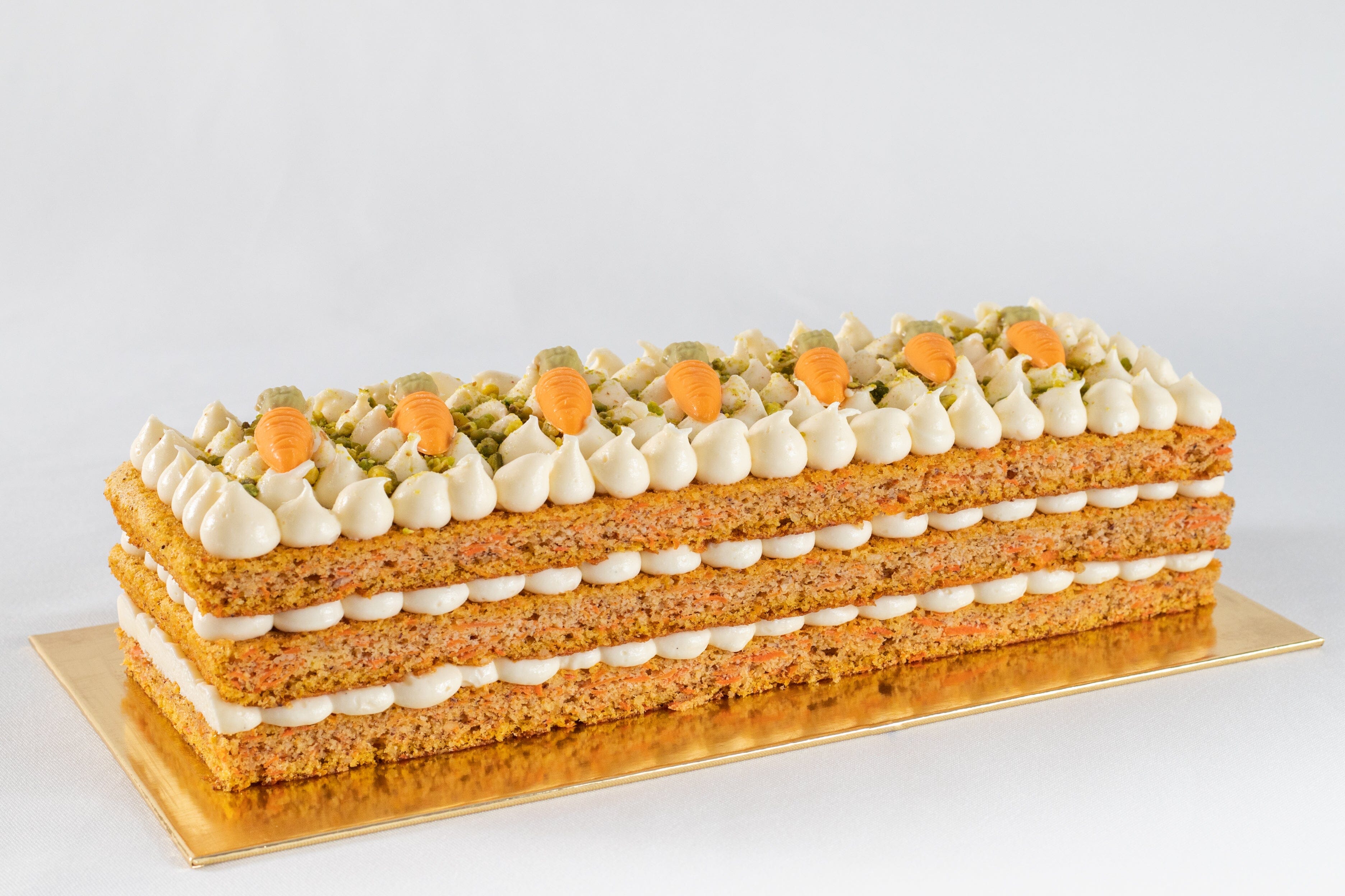 Carrot Cake | Berthold Delikatessen – The Capitol Kempinski Hotel