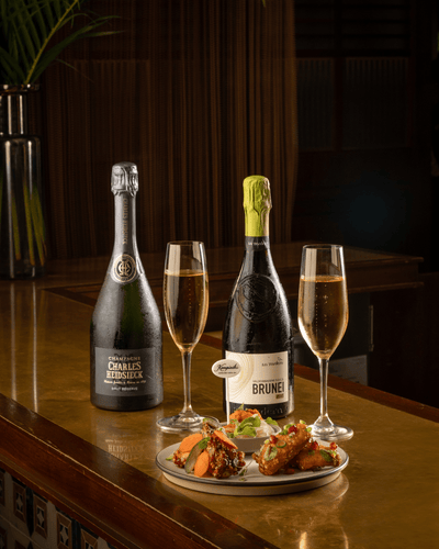 The Capitol Kempinski Hotel Singapore - [11.11 Offers] S$60++ per person Fried Chicken & Champagne at The Bar at 15 Stamford [e-Voucher]