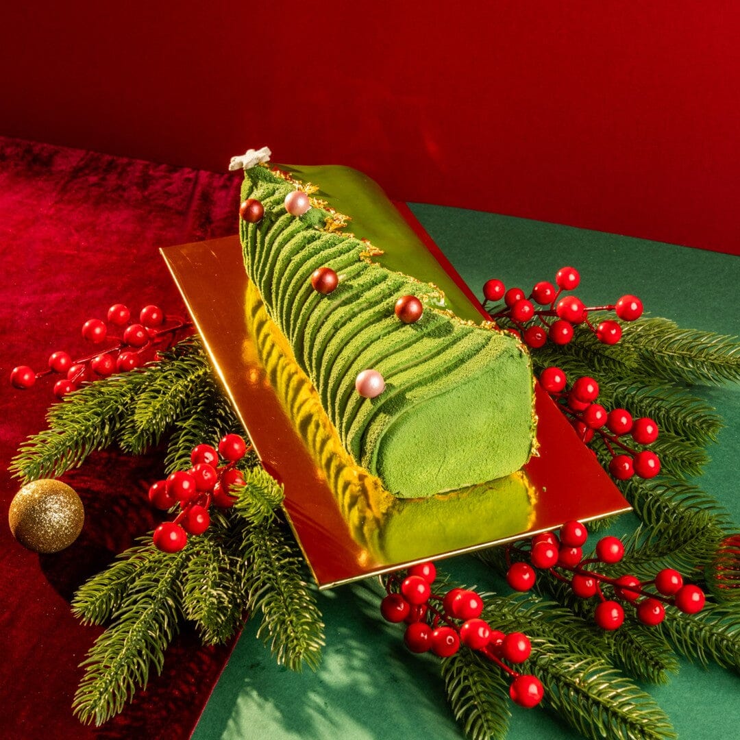 The Capitol Kempinski Hotel Singapore - Pistachio Kunafa Yule Log Cake