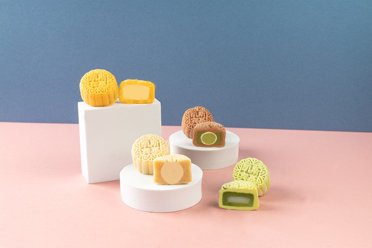 The Capitol Kempinski Hotel Singapore - Mixed Mini Snowskin Mooncakes [Tin Box Collection]
